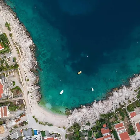 Villa Luxury Heated Pool, 6 Persons, Jacuzzi, Sea View