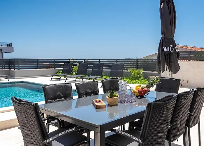 Luxury Heated Pool, 6 Persons, Jacuzzi, Sea View * Zaglavice